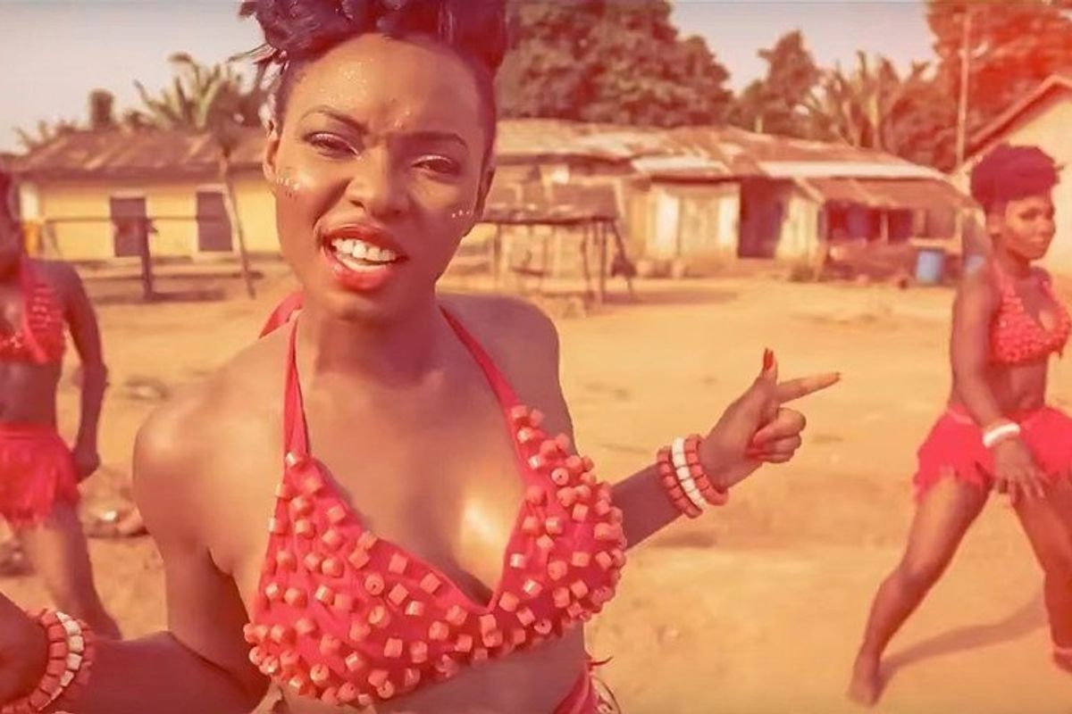 Yemi Alade Is the First African Female Artist To Get A Million Subscribers On YouTube